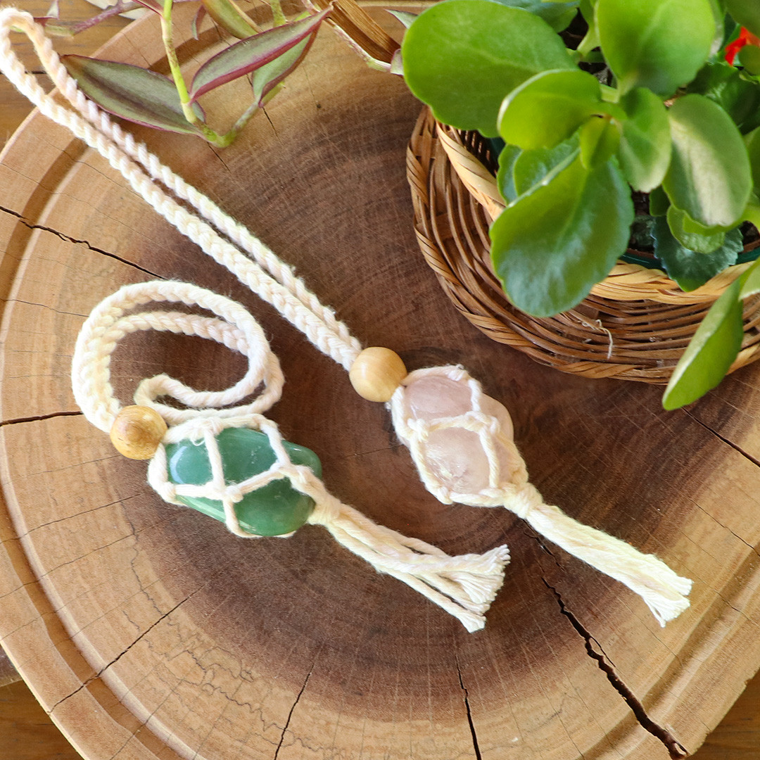 amuleto macrame,colar pedra macrame,amuleto pedra macrame, macrame.jpg
