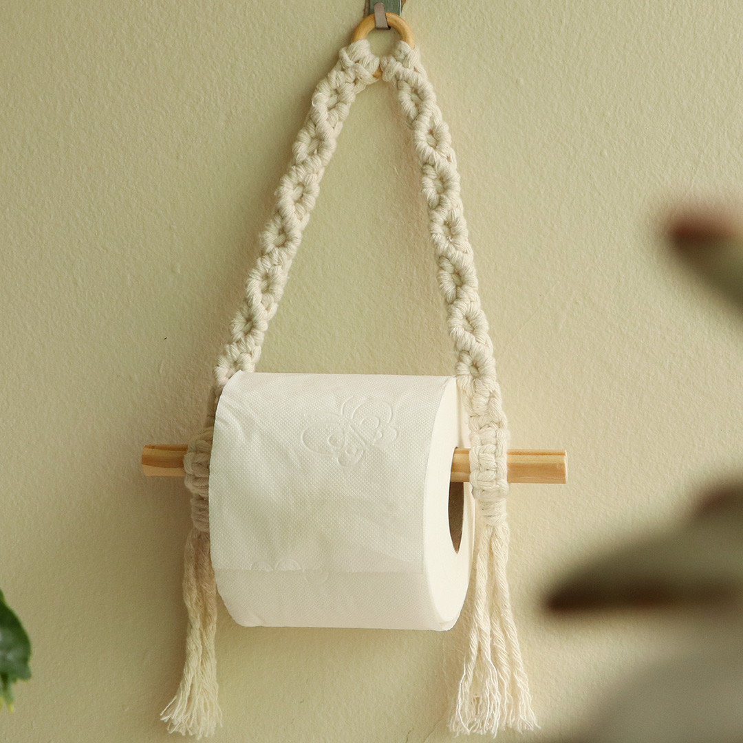 Suporte em macrame para papel higienico ou toalha 2.jpg