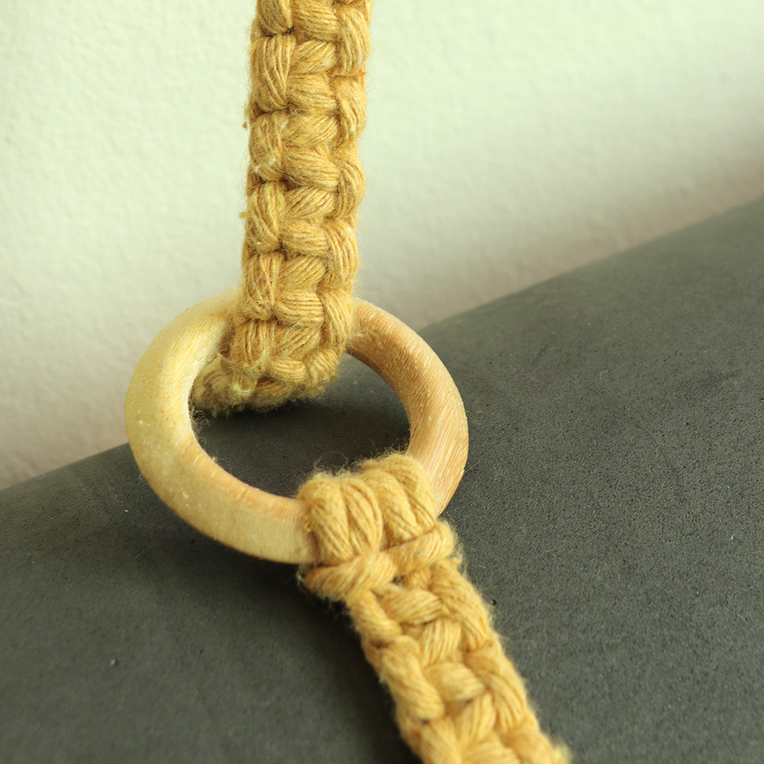 Alça para tapete de yoga em macrame3.jpg