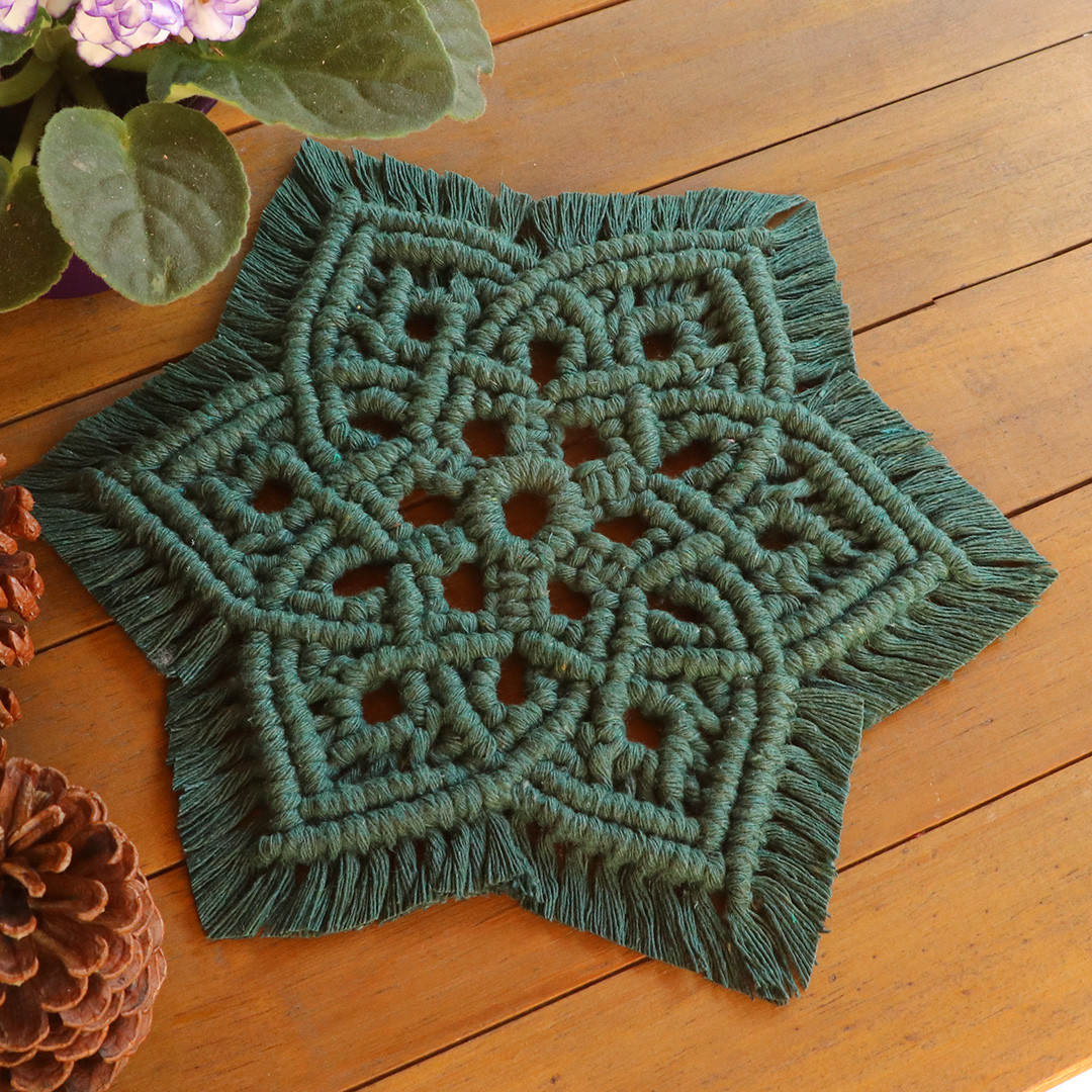 Sousplat macrame,centro mesa macrame,flor da vida macrame,apoio panela macrame,descanso panela macrame,natal macrame,mandala macrame.jpg